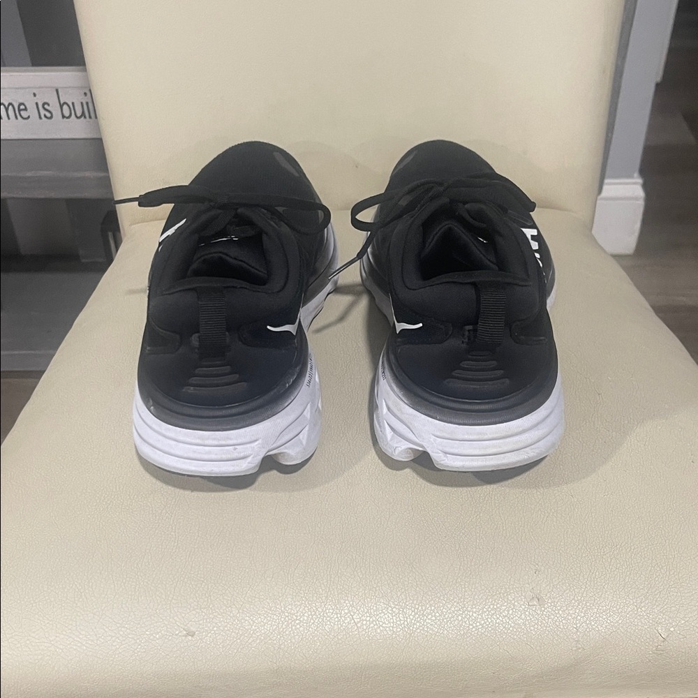 Hoka Bondi 8 Black White Ultra Cushioned Sneakers Performance Foam Lightweight - Picture 4 of 8